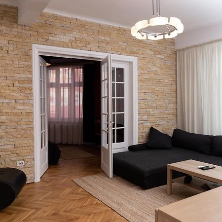 Color Aparments Coposu Blv Apartment Bucharest Luaran gambar