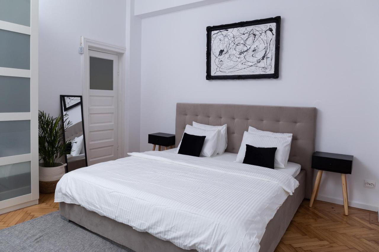 Color Aparments Coposu Blv Apartment Bucharest Luaran gambar